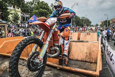 Hard Enduro Rider Jonny Walkers verrät uns seine Reisetipps