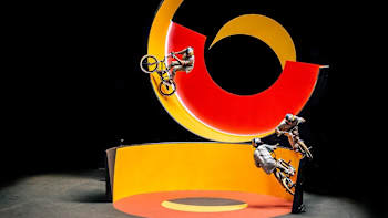 Kriss Kyle - Kaleidoscope BMX video