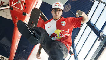 Red Bull Dancer Poppin‘C at the shoot for Flow Control at the Swiss Verkehrshaus in Luzern.