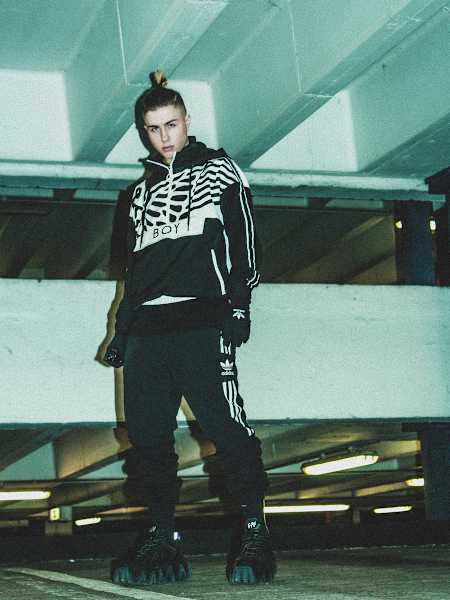 BVDLVD is pioneering emo rap in the UK along with his LOVE SEPT. crew