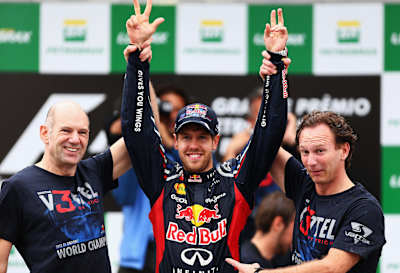 Adrian Newey with Sebastian Vettel and Christian Horner in 2012