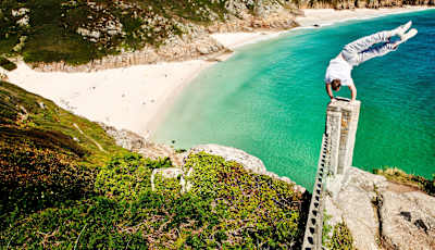 Tim Schieff performing during a roadtrip in Penzance.