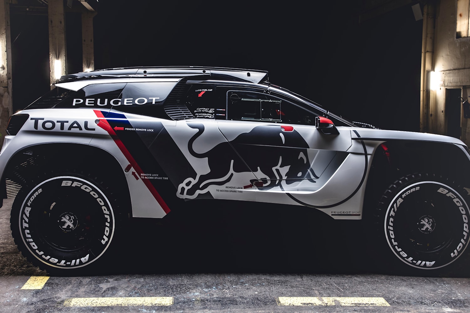 Peugeot 3008 dkr