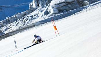 Bending Gates EP2 Art