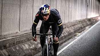 Kristan Blummenfelt beim Training in Bergen, Norwegen, am 18. Mai 2022.