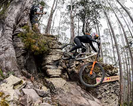 Professional female mountain bikers clearance