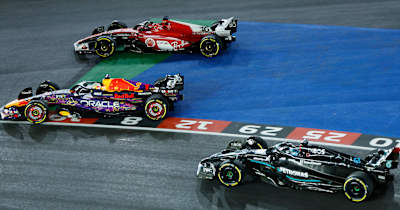 Verstappen übernimmt die Führung beim Großen Preis von Las Vegas 2023.