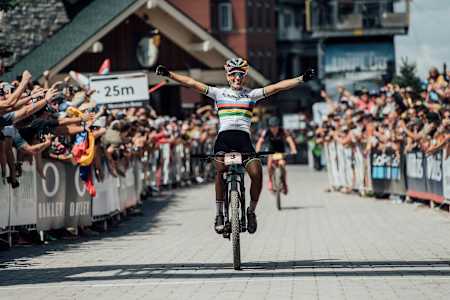 Pauline Ferrand-Prévot celebrates the win at Snowshoe Bike Park in West Virginia, USA.