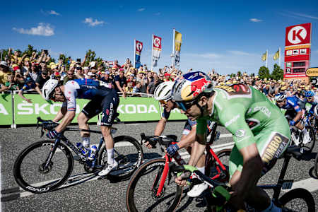 Wout van Aert in actie tijdens de Tour de France.