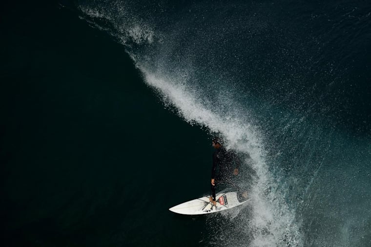Andrew Mooney Taking Off Big Wave Surf Slabs Video