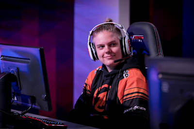 A photo of Otto ‘Metsanauris’ Kaipiainen plays in action at Gfinity.