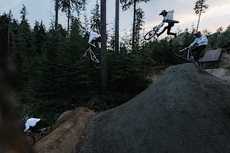 Brandon Semenuk does tail whip to no foot can.
