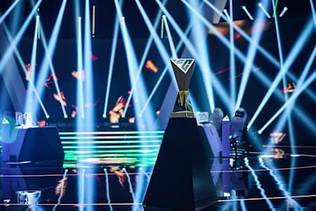 Ein Foto der Trophäe der FC Pro Championship von der FC Pro Championship 2025 beim Esports World Cup am 10. August 2025.