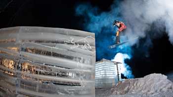 Roope Tonteri performs an air