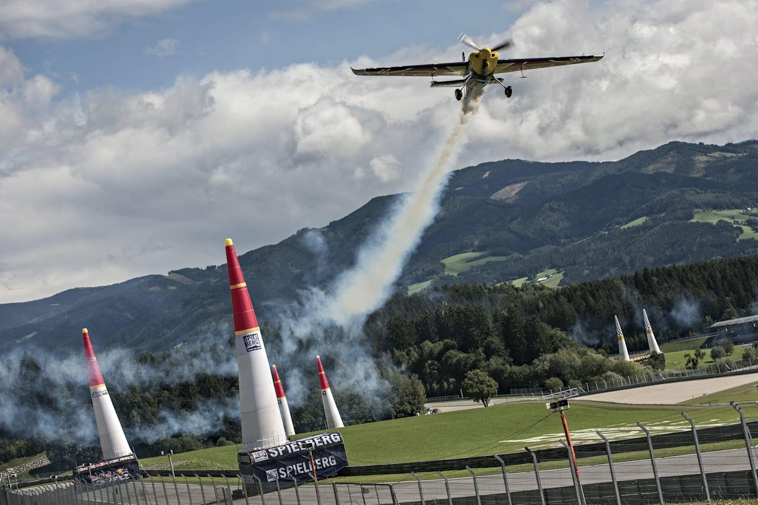 Red Bull Air Race Gewinnspiel Spielberg Red Bull