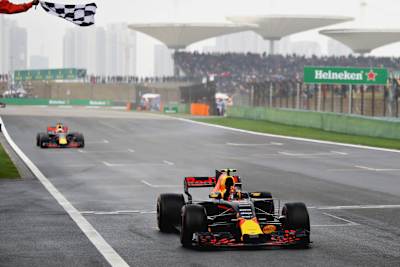 Max Verstappen brilló en el Gran Premio de China, prueba que terminó en tercera posición.