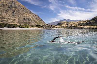 Courtney Atkinson and Braden Currie perform at the Breca Swimrun in Wanaka, New Zealand on March 25, 2017