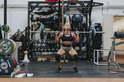 Colleen Fotsch works out in Santa Monica, CA, USA on 30 November, 2017.