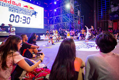 Red Bull Street Style