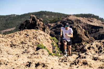 Tom Evans trail running in Roque Nublo, Gran Canaria