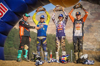 Siegerbild mit Karl Katoch: Mani Lettenbichler, Mario Roman, Trystan Hart