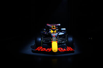 Bolid RB18 od Red Bull Racing - najwyższa technologia ma swoją cenę