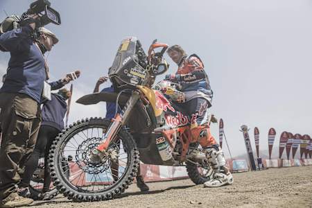Toby Price (AUS) da Equipe Red Bull KTM Factory na linha de chegada da 5ª etapa do Rally Dakar 2018, de San Juan de Marcona a Arequipa, no Peru, no dia 10 de janeiro de 2018