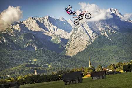 Luc Ackermann Oxecutioner