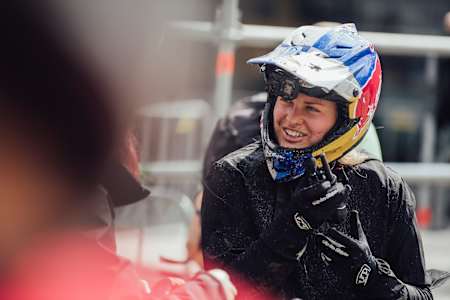 Vali Holl in her helmet at the bottom of the track in Leogang 2021.