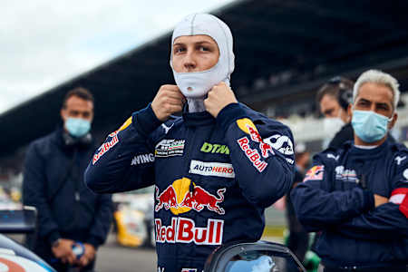 Liam Lawson tuvo un duro fin de semana en la cita del DTM que se disputó en el circuito alemán de Nürburgring.