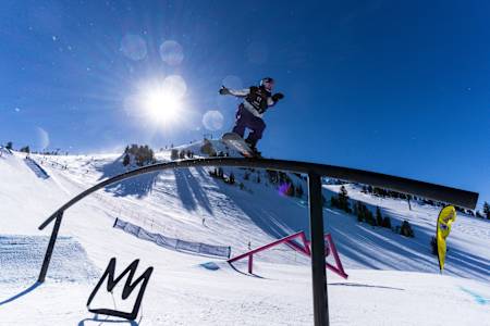 Mark McMorris competes in Men’s Snowboard Slopestyle during the Toyota US Grand Prix at Mammoth Mountain, California, USA on January 6, 2022.