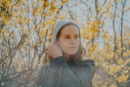 Hania Rani - autorka płyty "Esja"