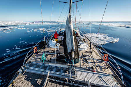 Mike Horn on deck during his Pole2Pole Expedition
