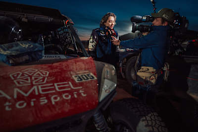 Dania Akeel Aims for Podium at Sixth Dakar Rally in Saudi Arabia