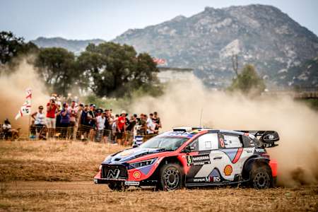 Tänak nursed a damaged shock absorber on his Hyundai