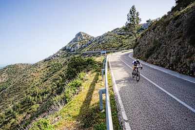 Maciej uwielbia jazdę rowerem