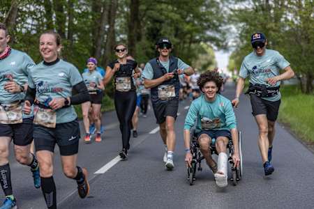 Andrzej Bargiel na Wings for Life World Run