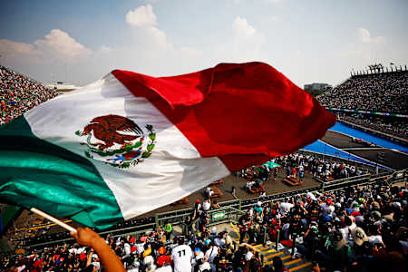 Meksykańscy kibice dopingowali Checo jak szaleni