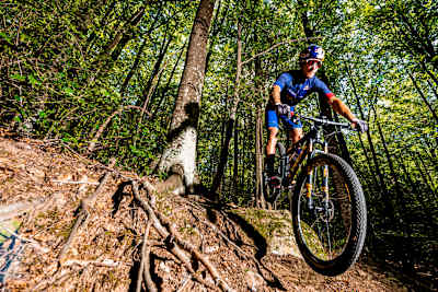 Vlad Dascălu durante una sesión fotográfica en Barcelona, España, el 1 de julio de 2020.
