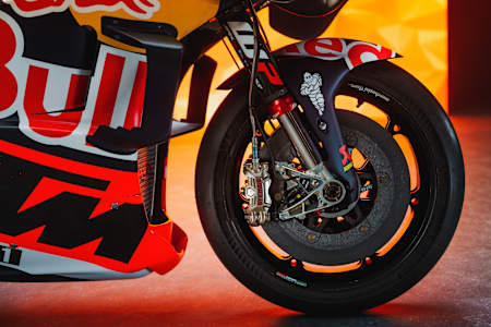 Brake and suspension in "close up" mode