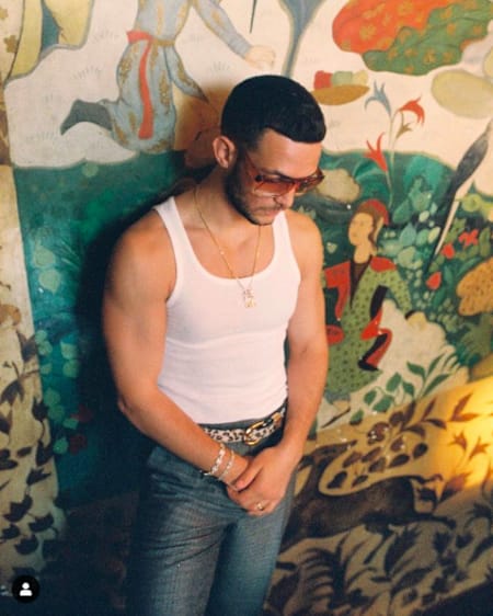 Comportamiento altivo, prepotencia y al mismo tiempo cercanía son una constante en la música urbana