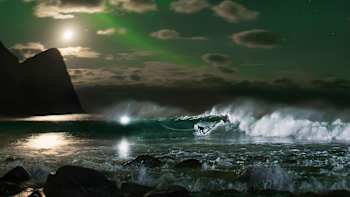 Mick Fanning sous la lumière naturelle de Norvège