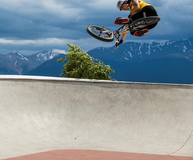 video amerika nin en iyi kadin bmx
