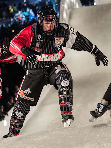 Red Bull Crashed Ice : caméra embarquée à Québec
