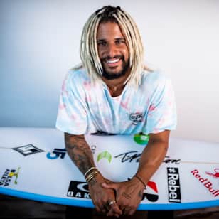 Ítalo Ferreira posa para un retrato en Sao Paulo, Brasil en March 2, 2021.