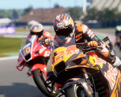 Des pilotes s’affrontent à pleine vitesse dans le jeu de simulation de course moto MotoGP 26.