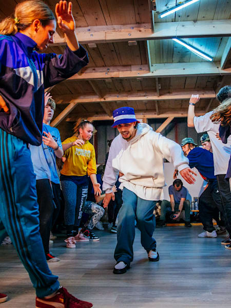 Greenteck delivers a workshop on "Popping" in Ljubljana, Slovenia on March 24, 2018