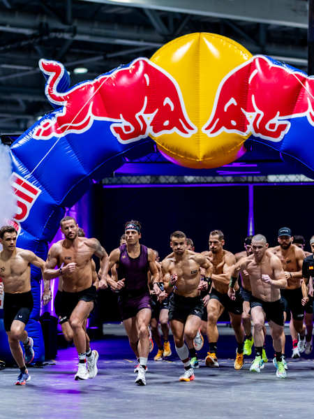 Die Teilnehmer bei der Elite 15 beim Hyrox Major in Hongkong am 22. November 2024.