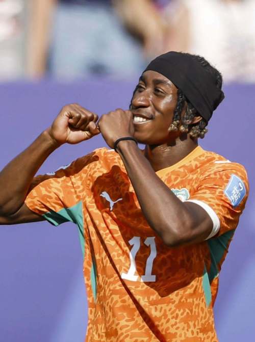 Yan Diomande jubelt im Trikot der Elfenbeinküste bei der Weltmeisterschaft 2026.