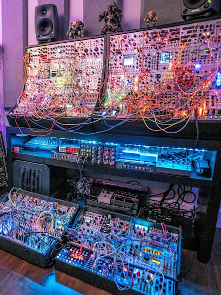 Richard Devine modular synth